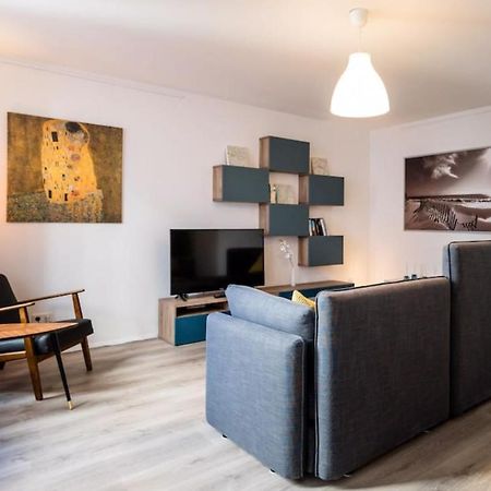 Homefy Oldtown Apartment - 6 People - 2 Bath - Balcony - Top Location 뒤셀도르프 외부 사진
