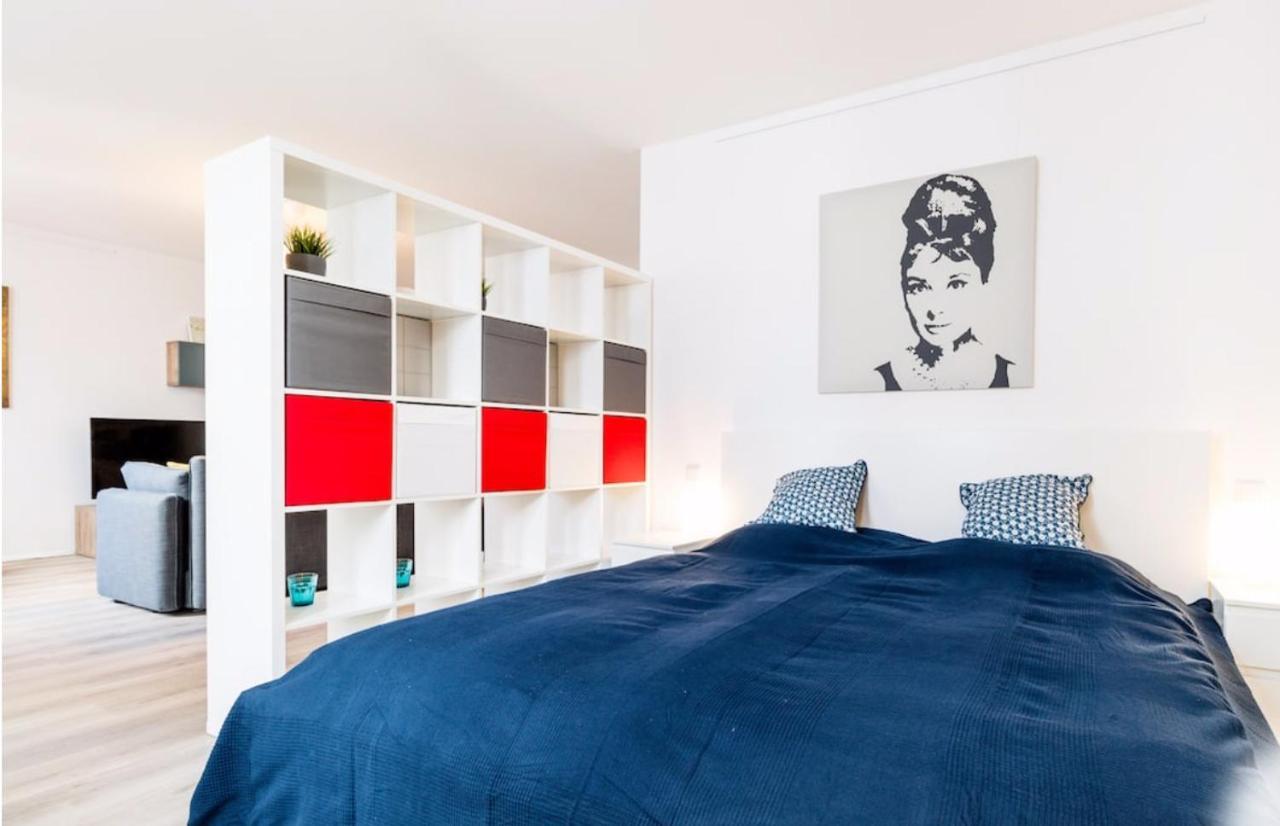 Homefy Oldtown Apartment - 6 People - 2 Bath - Balcony - Top Location 뒤셀도르프 외부 사진