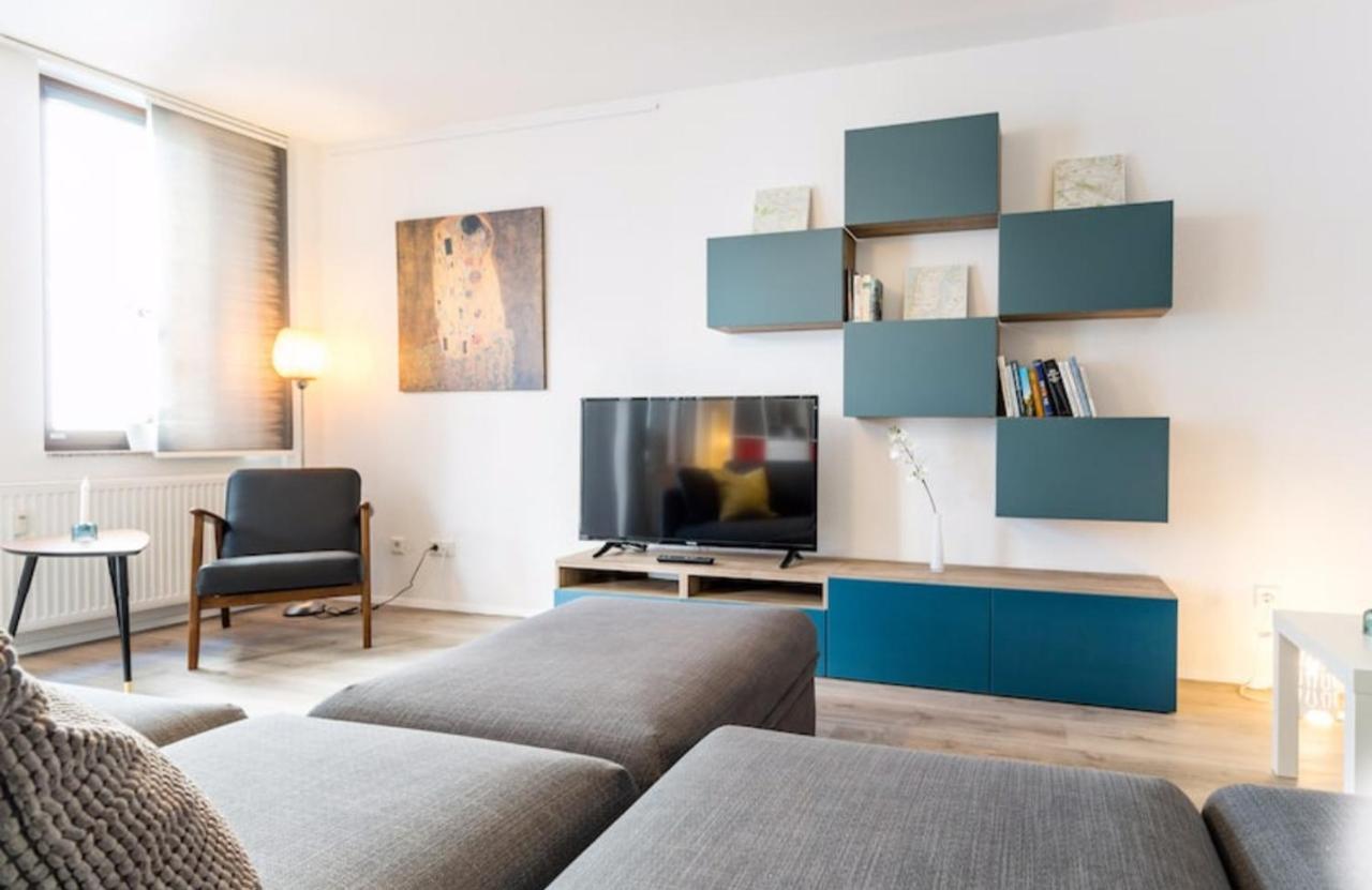 Homefy Oldtown Apartment - 6 People - 2 Bath - Balcony - Top Location 뒤셀도르프 외부 사진